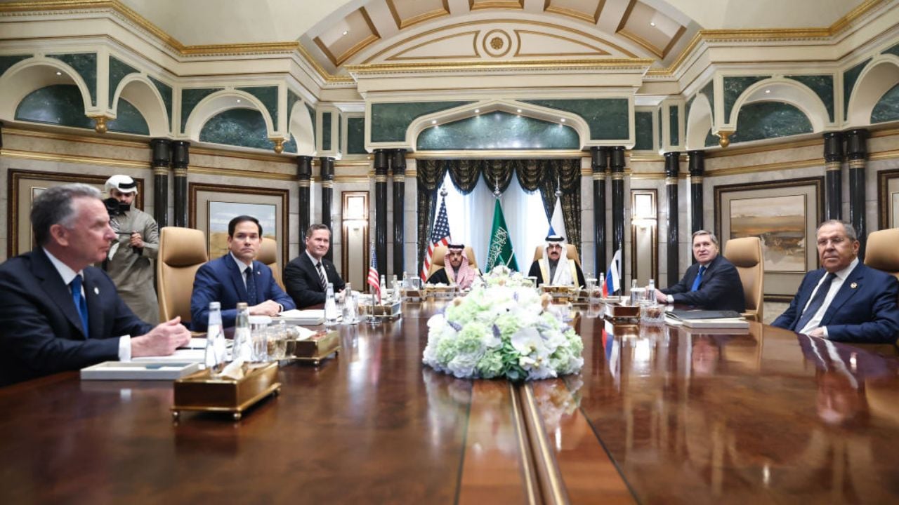 Marrëdhënia Rusi-SHBA/ Diplomatët rusë do takohen me ata amerikanë në Stamboll të enjten, në fokus normalizimi i punës së ambasadave