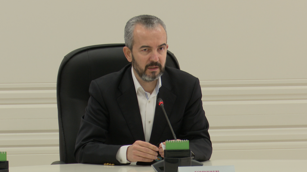 Mbërrijnë fletët e diasporës, bëhen gati për t’iu dërguar emigrantëve në 85 shtete