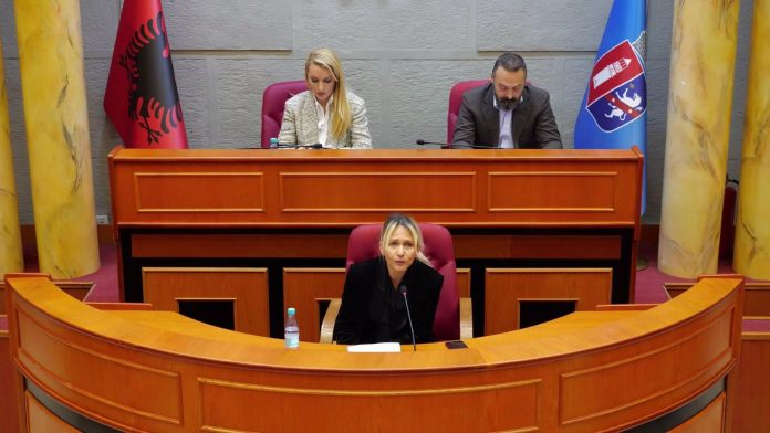 Mblidhet Këshilli Bashkiak i Tiranës, vendimet e rëndësishme që u morën