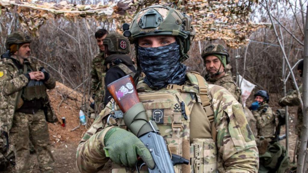 Mbretëria e Bashkuar njofton mbështetje ushtarake prej 450 milion £ për Ukrainën ndërsa 50 vende do të takohen në Bruksel