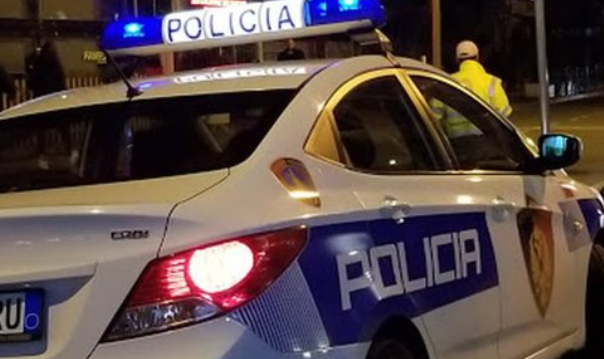 Me pistoleta e leva hekuri hyjnë në lokalin e rezidencës VIP në Lundër, një i plagosur deri tani