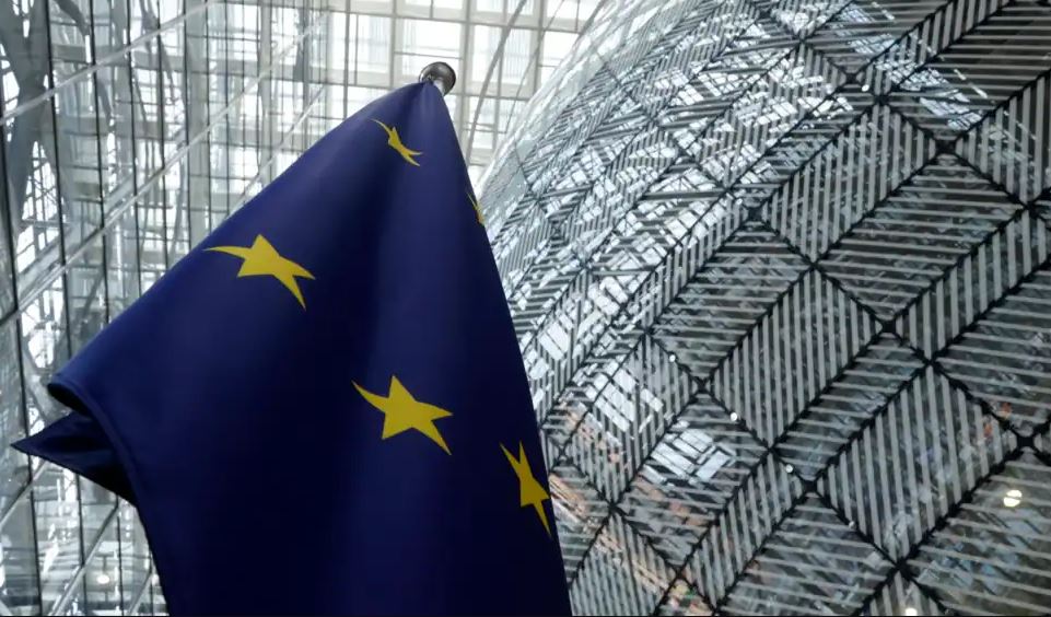 Më shumë se dy muaj pas zgjedhjeve, Kosova ende s’ka formuar institucionet e reja! Vjen reagimi i BE