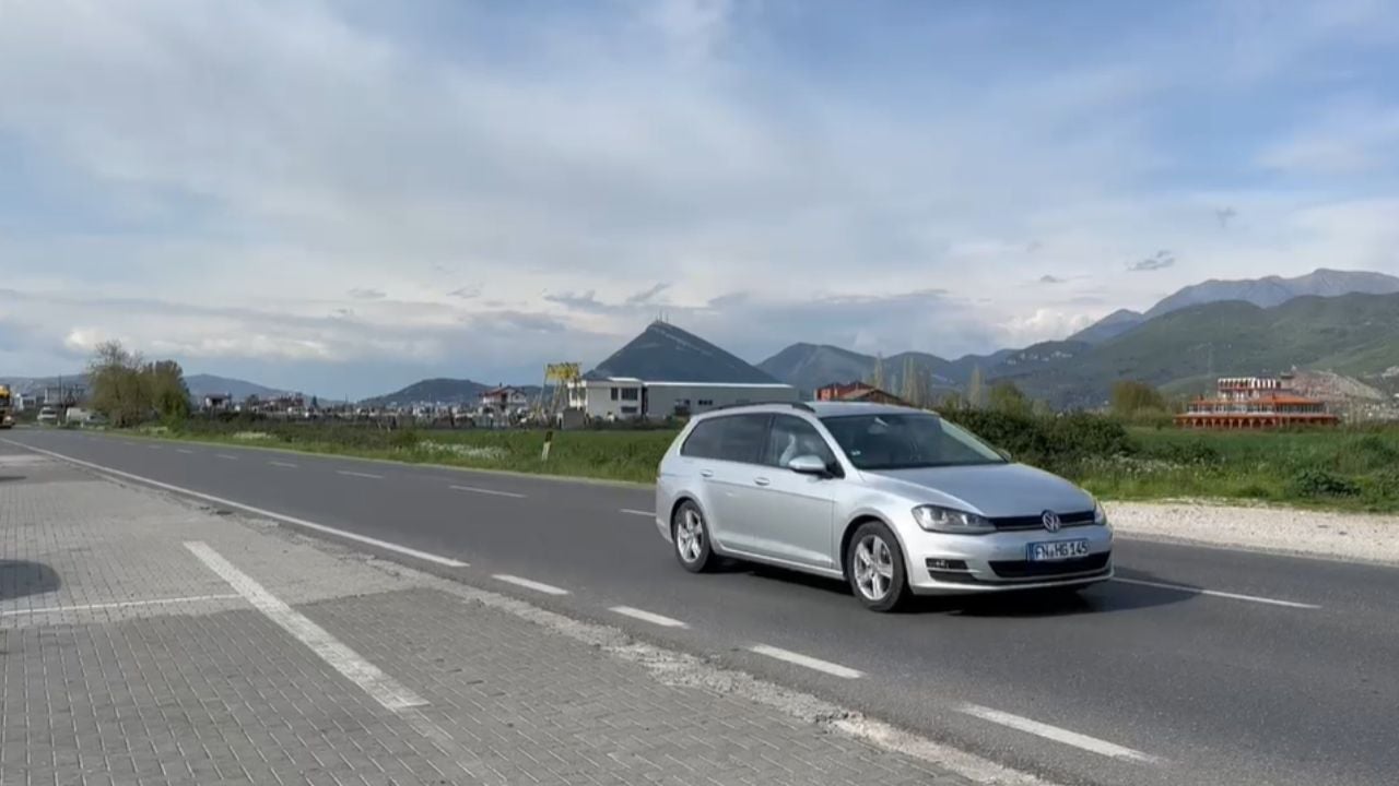 Merret peng një person në rrugën “Lezhë-Tiranë”, autorët e futën me forcë në makinë pas një konflikti