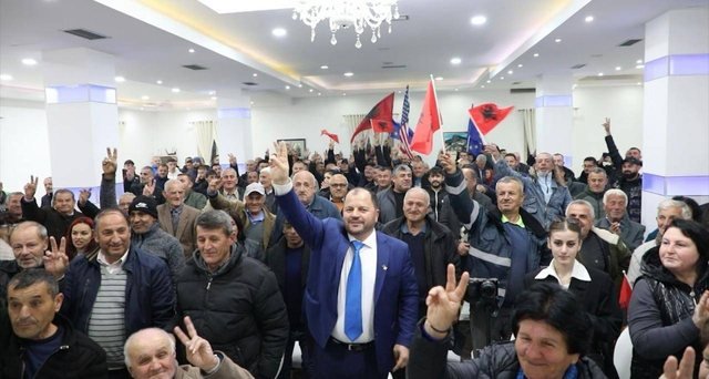 Meta: Fushata e shkëlqyer e Lefter Maliqit, super kandidatit për deputet në qarkun e Beratit, na impresionon të gjithëve