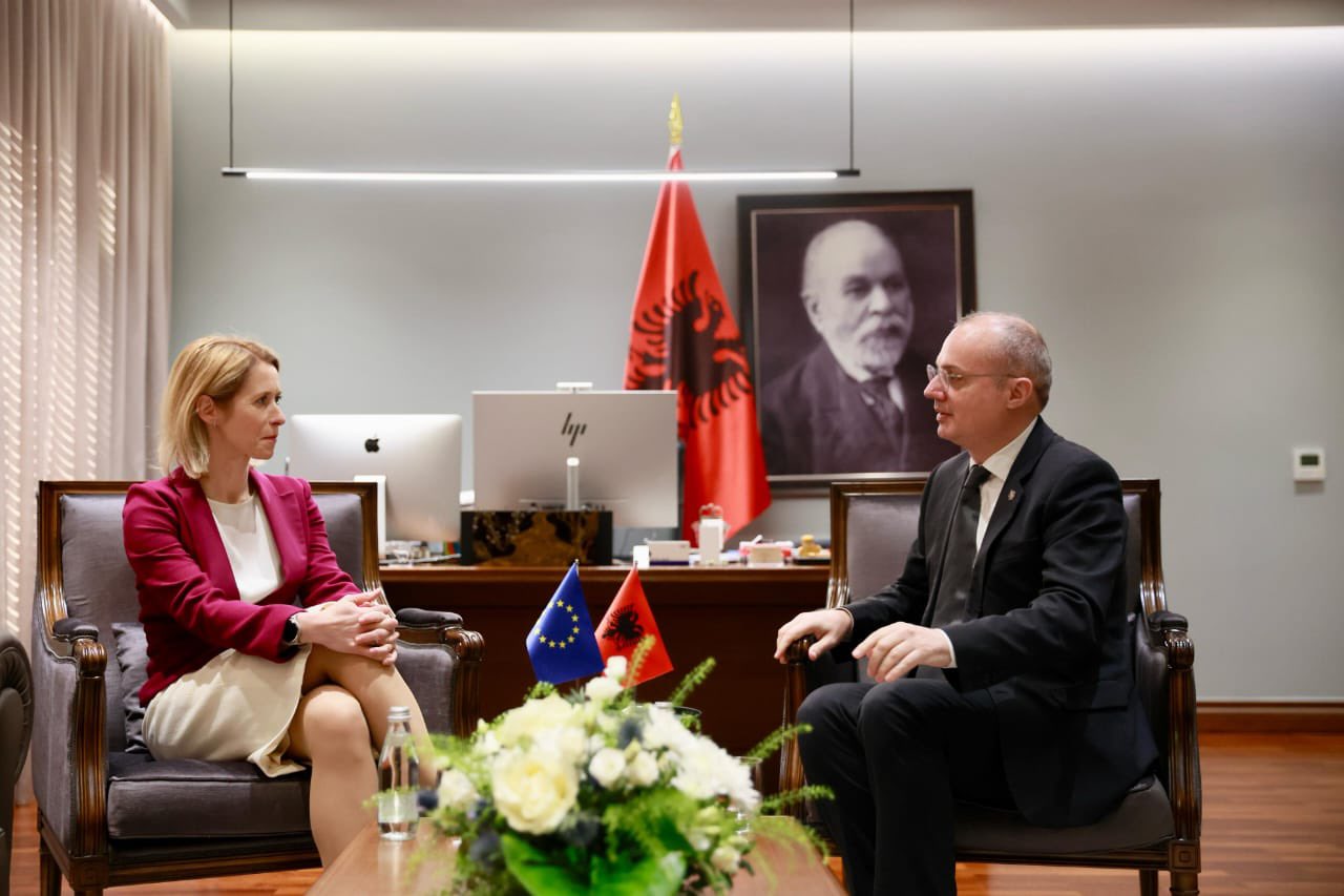 Ministri Hasani mikpret Kaja Kallas, lançohet sesioni i parë i Dialogut për Sigurinë dhe Mbrojtjen: Çojmë në një tjetër nivel bashkëpunimin mes Shqipërisë dhe BE-së