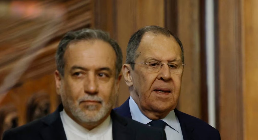 Ministri i Jashtëm iranian kërkon mbështetjen e Rusisë në bisedimet bërthamore