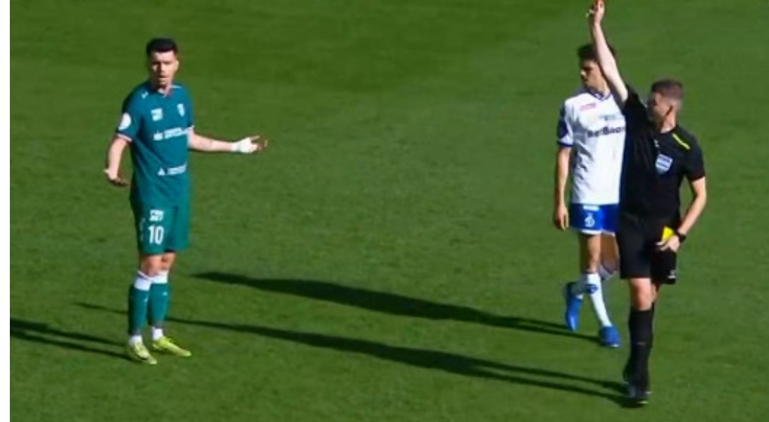 Mirlind Daku e bën rrugë, jep asist por në fund ndëshkohet me karton të kuq (video)