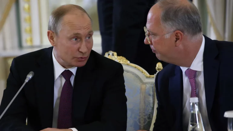 Moska vijon të mbajë pezull armëpushimin, Putin dërgon të besuarin e tij në Uashington