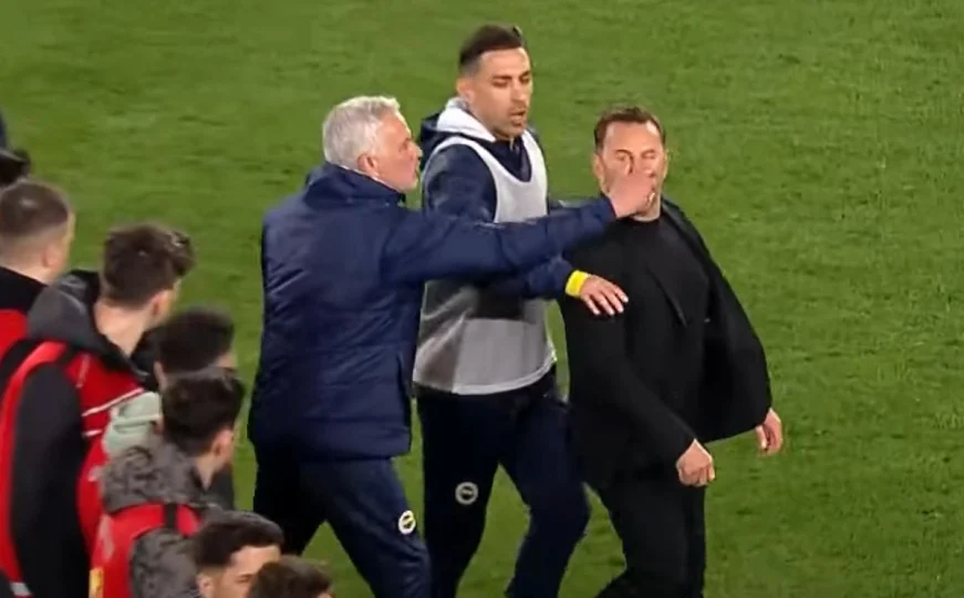 Mourinho vijon të bëjë lajm, por jo me triumfe