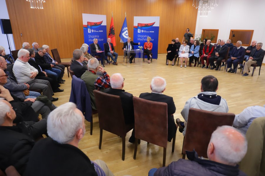 Ndarja nga jeta e ikonës së teatrit dhe kinematografisë shqiptare, nisin homazhet në nder të aktores Margarita Xhepa në TKOB