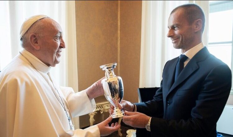 Ndarja nga jeta e Papa Françeskut, Ceferin: Nuk do e harroj kurrë entuziazmin e tij për futbollin