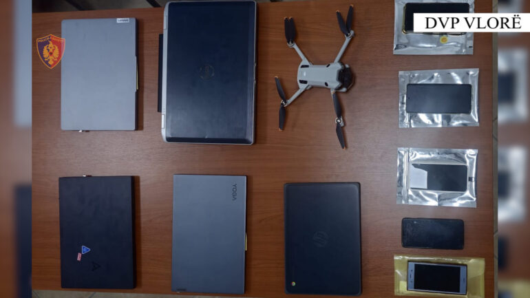 Ndërhyri në të dhënat e institucioneve shtetërore/ Policia identifikon “hacker”-in 15-vjeçar, ja çfarë dyshohet