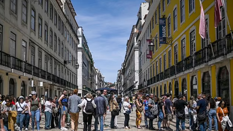 Ndërprerja masive e energjisë elektrike, Spanja dhe Portugalia shpallin gjendjen e emergjencës, kryeministri Sanchez: Gjithçka ndodhi në 5 sekonda