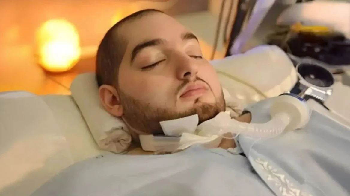 Në koma prej 20 vitesh, “Princi i fjetur” i Arabisë Saudite mbush 36 vjeç