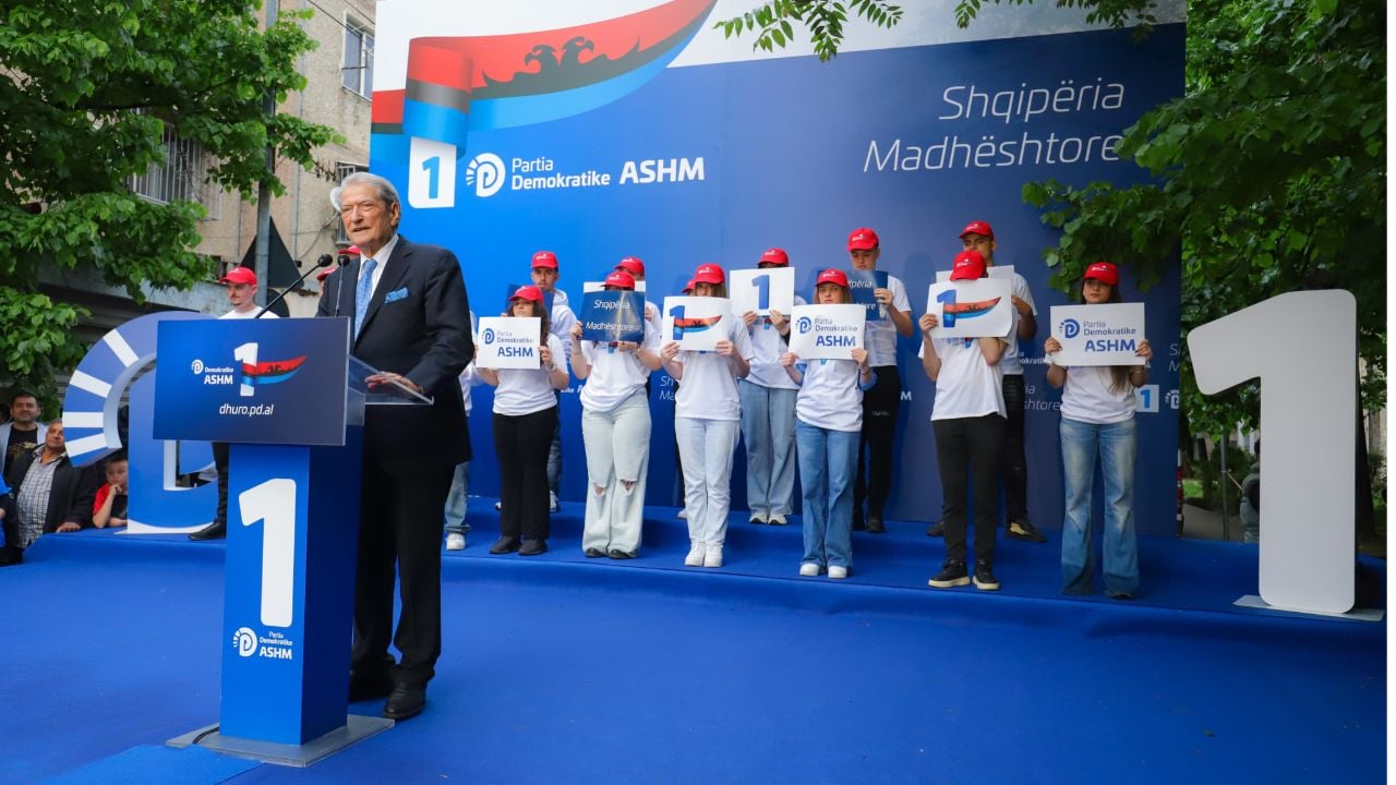 “Në spitale ndodhin krime kundër njerëzve, mësuesit janë të diskriminuar”/ Berisha tregon programin për shëndetësinë dhe arsimin: Asnjë pagë nën 1500 euro