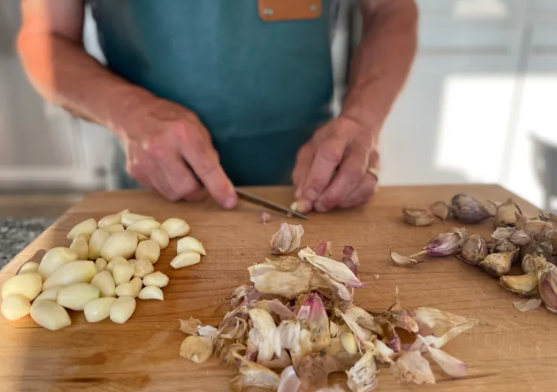 Nëse keni këto probleme shëndetësore, nuk duhet ta konsumoni asnjëherë hudhrën