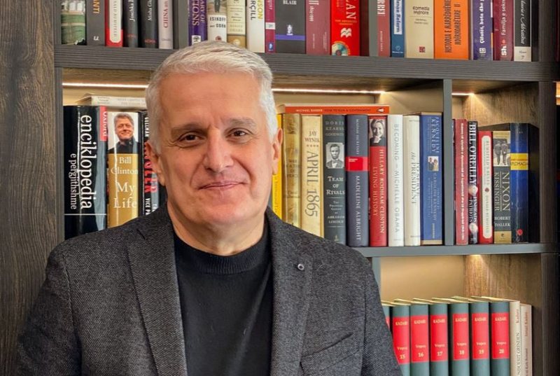 Nga dhjetori ’90 te fushata e kësaj pranvere 35 vite/ Pandeli Majko, një karrierë politike sa mosha e tranzicionit (Video)