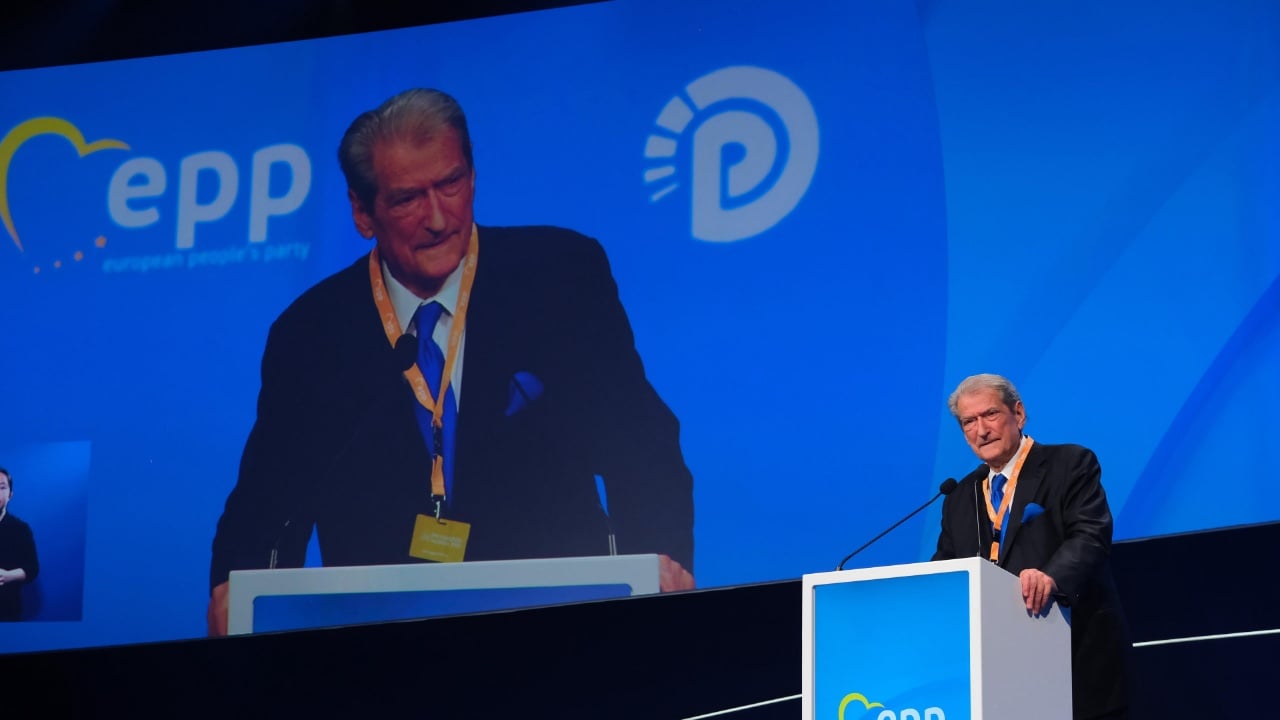 Nga mbyllja e TikTok, te çështja ‘Beleri’, Berisha sulmon Ramën në konferencën e PPE në Valencia: E ka kthyer narkoshtetin në makineri të zgjedhjeve