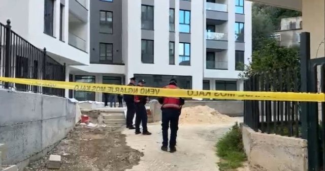 Ngjarje e rëndë në Vlorë, ekzekutohet me armë zjarri pranë banesës 58-vjeçari