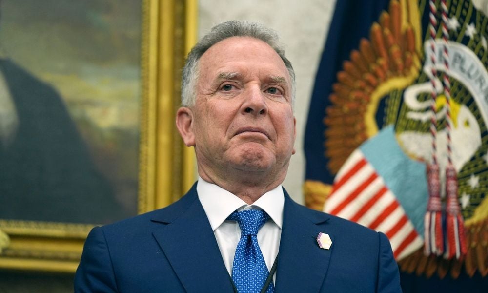 Një ditë pas shkëmbimit të të burgosurve SHBA-Rusi, i dërguari i posaçëm amerikan takohet sot me Vladimir Putinin në Moskë