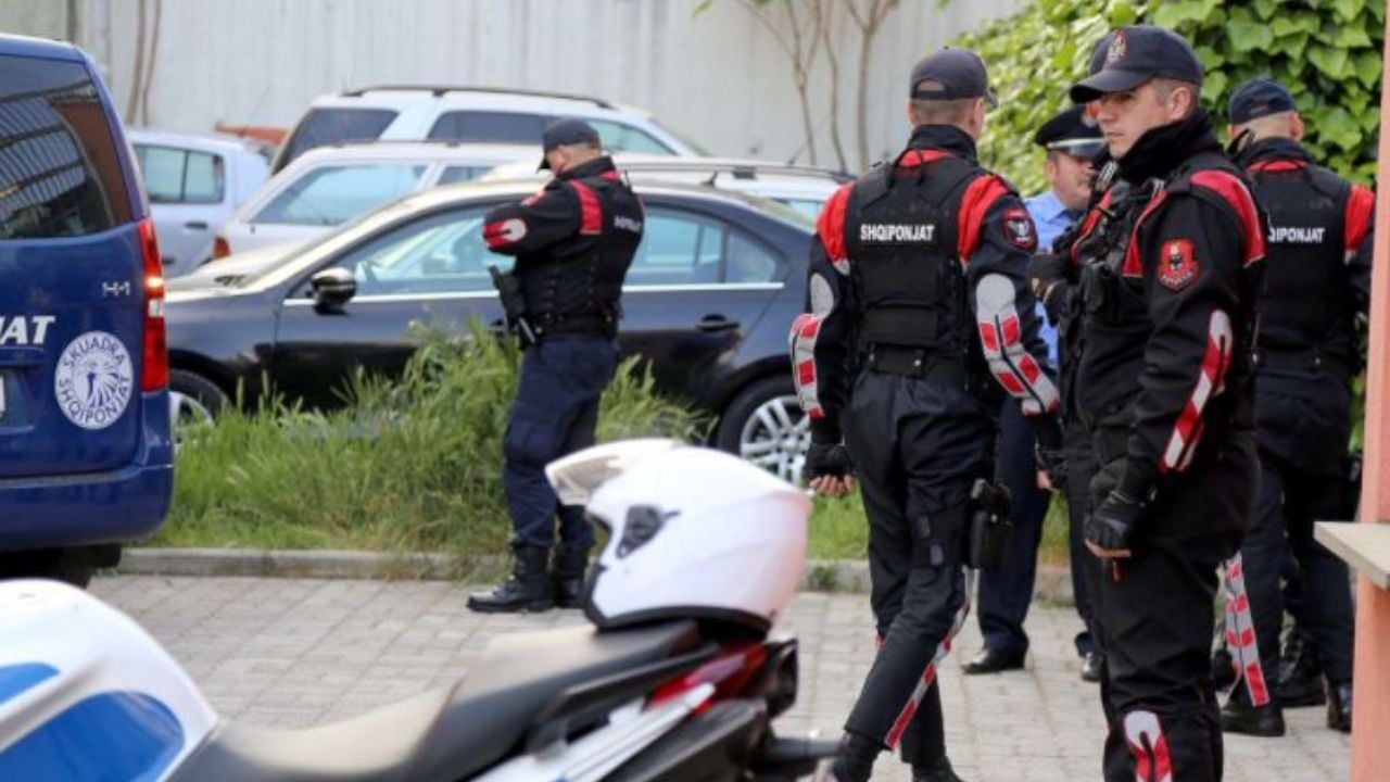 Një vit më parë, tentoi të vrasë me armë një person në Velipojë! Ekstradohet nga Italia 26-vjeçari