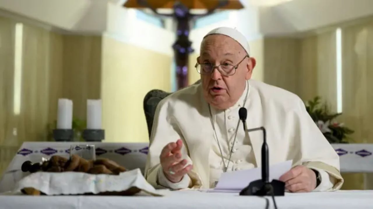 “Një zë për paqen me një buzëqeshje ngjitëse”/ Vdekja e Papa Françeskut, Nga Meloni te JD Vance… reagojnë liderët botërorë