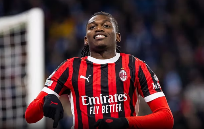 Nuk ishte përmendur deri tani, një klub i ri hyn në garë për Rafa Leao-n