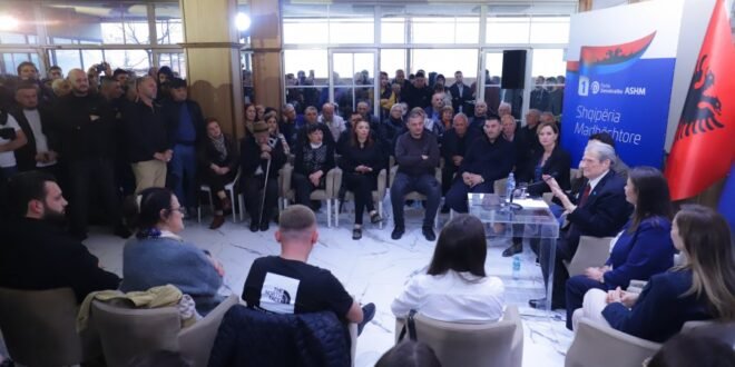 Nuk ka përçmim më të madh ndaj qytetarëve të bësh atë që bën Lubi Balluku me makinën e vet