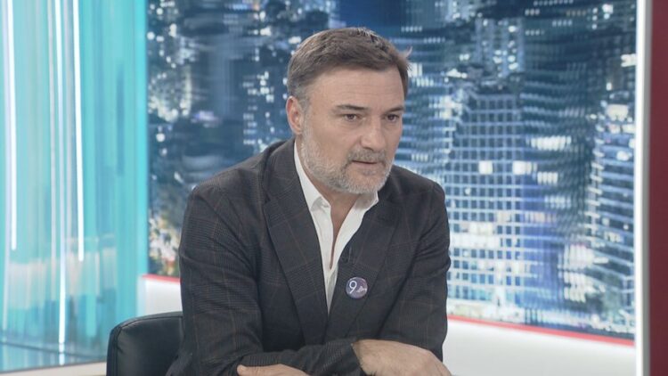 “Nuk marrim para nga kriminelë”, Alibeaj: Ligji i Ramës e Berishës na la pa para nga shteti për fushatën