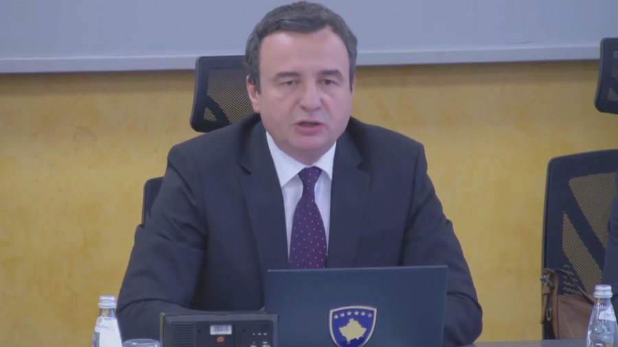 “Opozita bllokoi kuvendin e ri”, Kurti mbledh qeverinë pas dorëheqjes: Nuk e lë Kosovën pa zot!