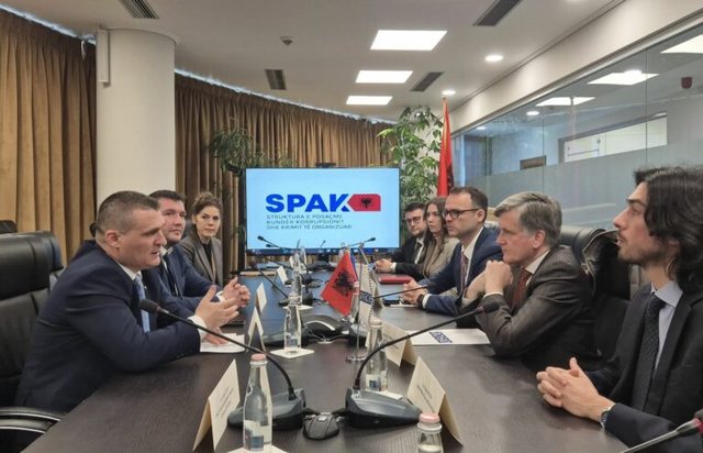 OSBE i dhuroi SPAK-ut pajisje kompjuterike/ Rusta: Po hetohen 20 kallëzime për krime zgjedhore