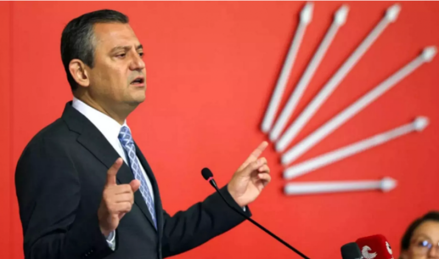 Ozgür Ozel rizgjidhet kryetar i partisë kryesore opozitare turke CHP