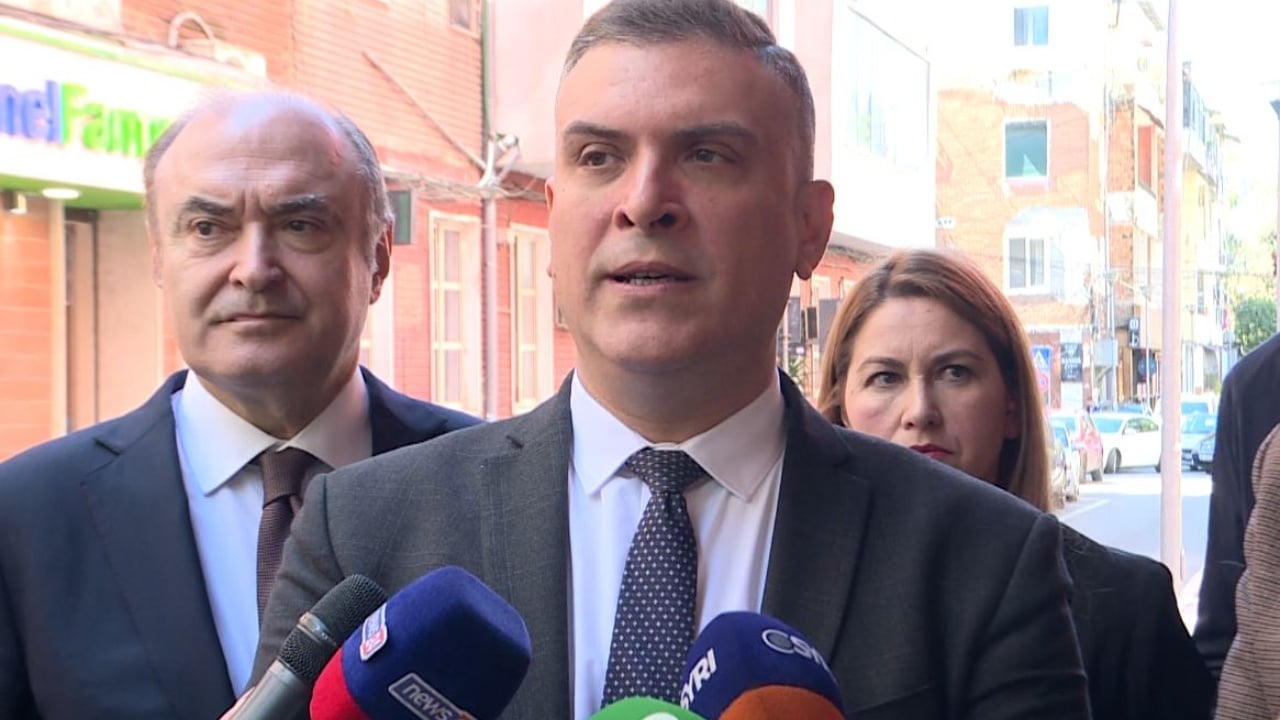 Partia e Lirisë i ankohet OSBE/ Tedi Blushi takon kreun e misionit vëzhgues, flet për arrestimin e Ilir Metës