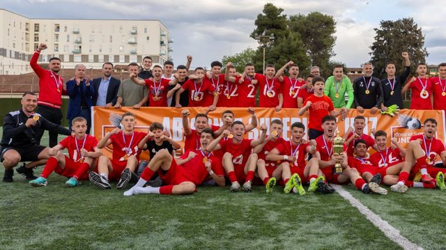 Partizani U-17 kampion pas barazimit me Tiranën, fiton titullin kampion për herë të dytë radhazi