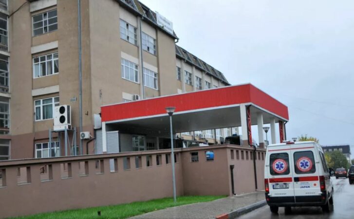 Përkeqësohet gjatë trajtimit/ Ndërron jetë gruaja në spitalin e Prishtinës