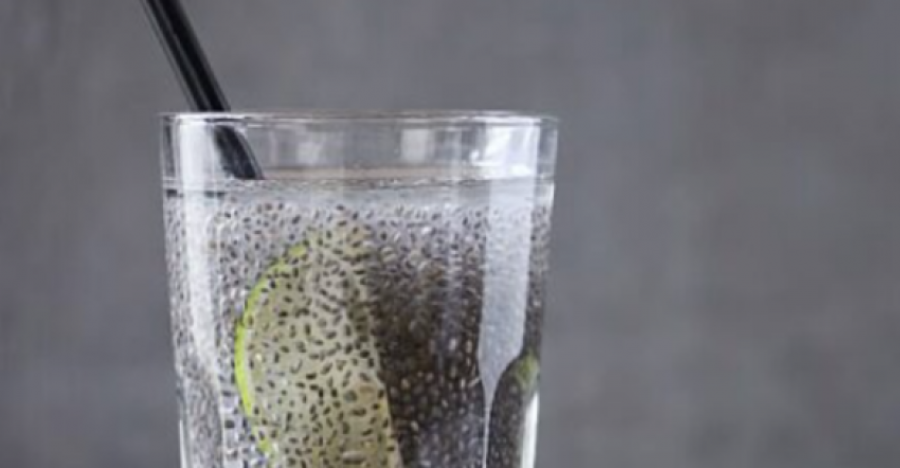 Pirja e kësaj pije gjysmë ore para vaktit mund të zvogëlojë oreksin tuaj dhe të parandalojë ngrënien e tepërt