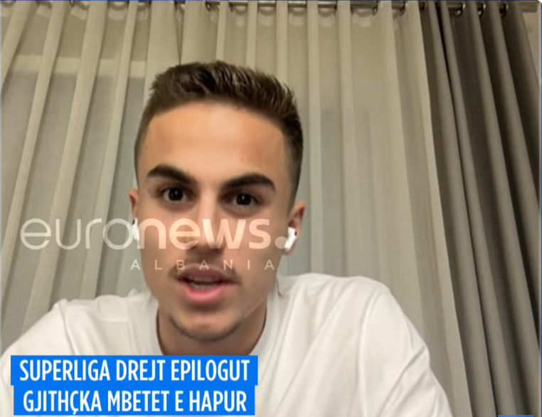 “Po jetoj një ëndërr fëmijërie te Vllaznia”, Kevin Dodaj mbart krenari: Dua të ndjek hapat e Bekim Balajt