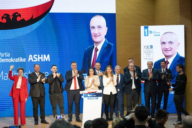 Prezantohet skuadra e PL, Blushi: Shëndetësia falas, mashtrim kriminal. Qytetarët sot paguajnë nga xhepi 60% më shtrenjtë