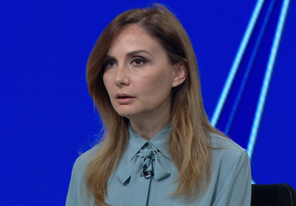 PS ka 12 vite në qeverisje, por sërish del fituese në sondazhe? Tabaku: Janë larg perceptimit të qytetarëve