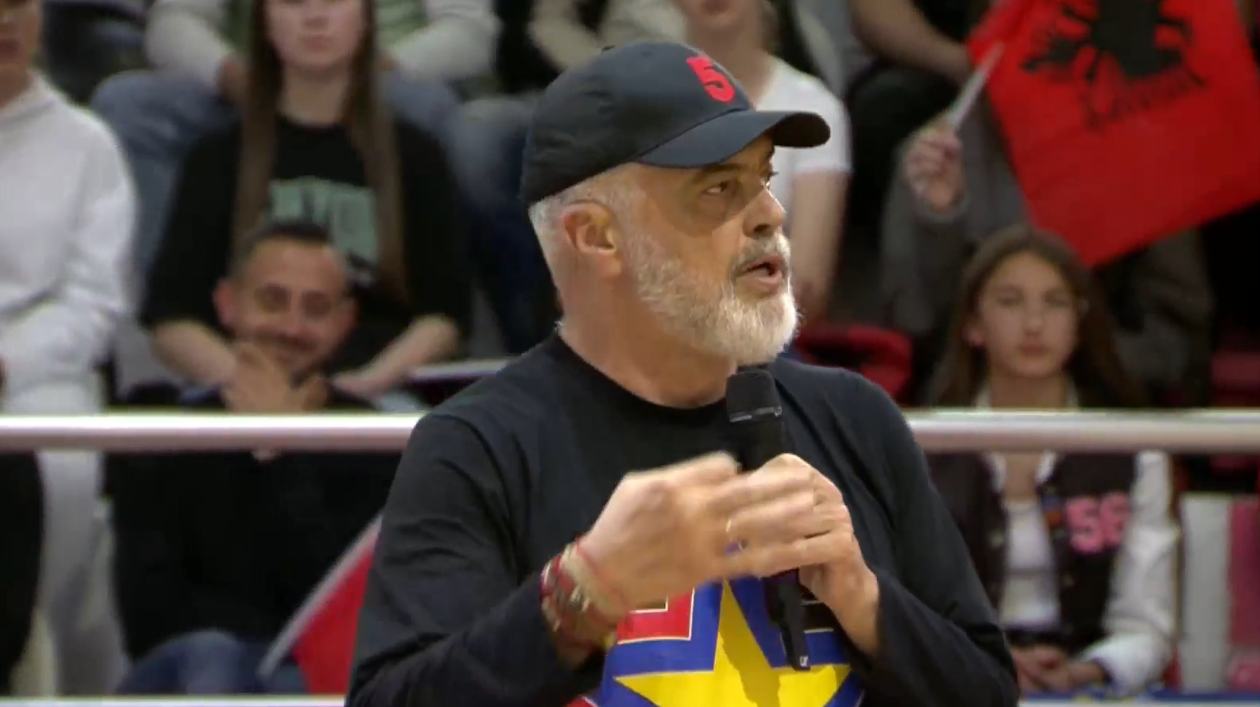 “PS ka gjysmën e qeverisë në burg”, Rama nga Gramshi: Jemi krenar që sot flitet për drejtësi reale dhe jo për parrulla