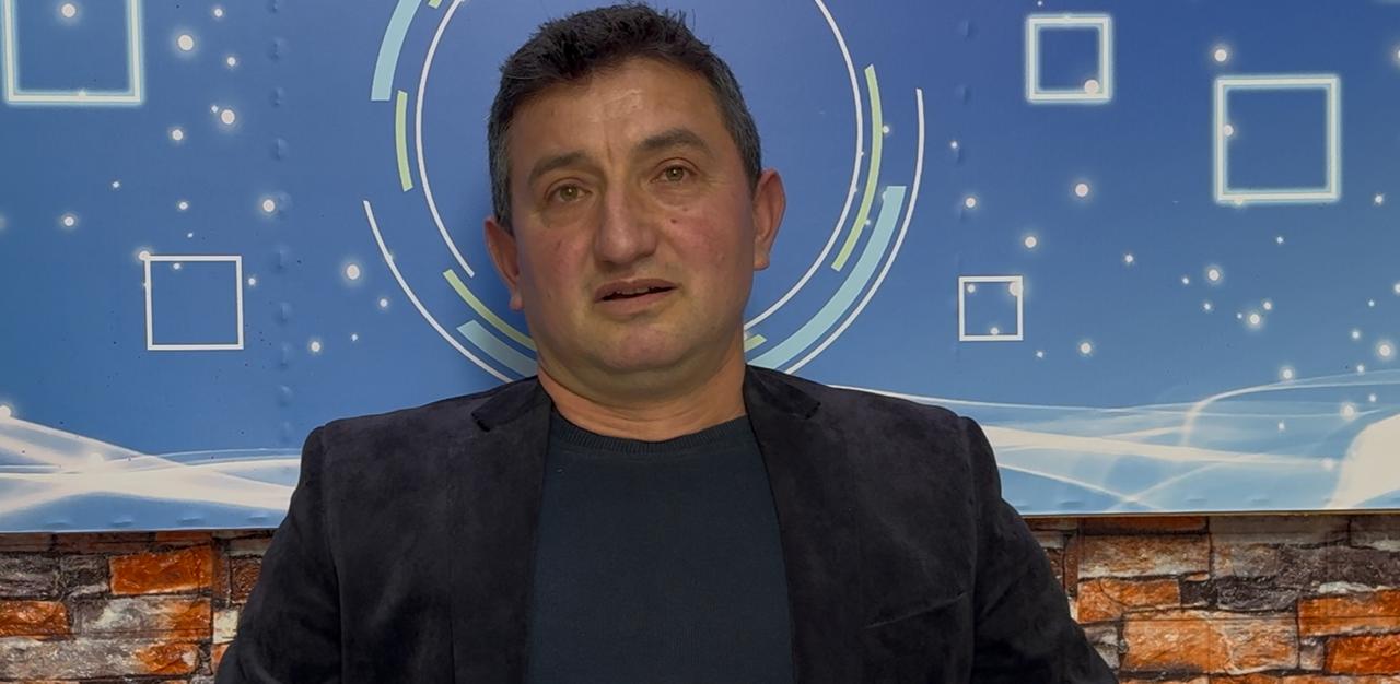 Qytetari nëpërmjet Saranda Web: Miratoje lejen për çatinë Zenel – VIDEO