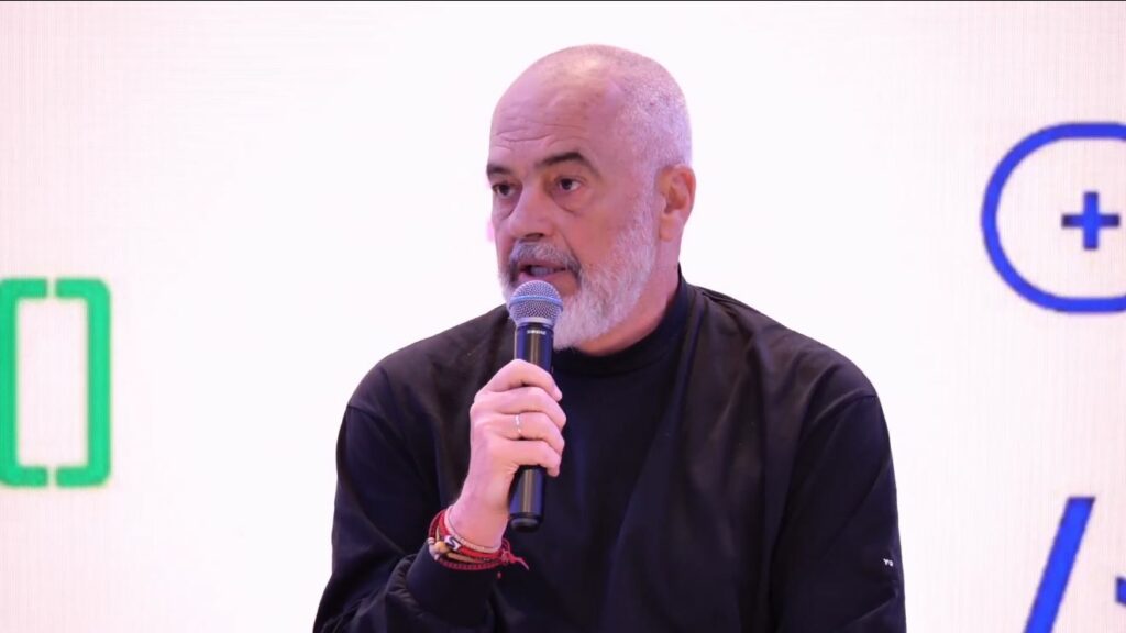 Rama: Hapim shkollë të re teknologjie te Piramida, e inaugurojmë me Macron