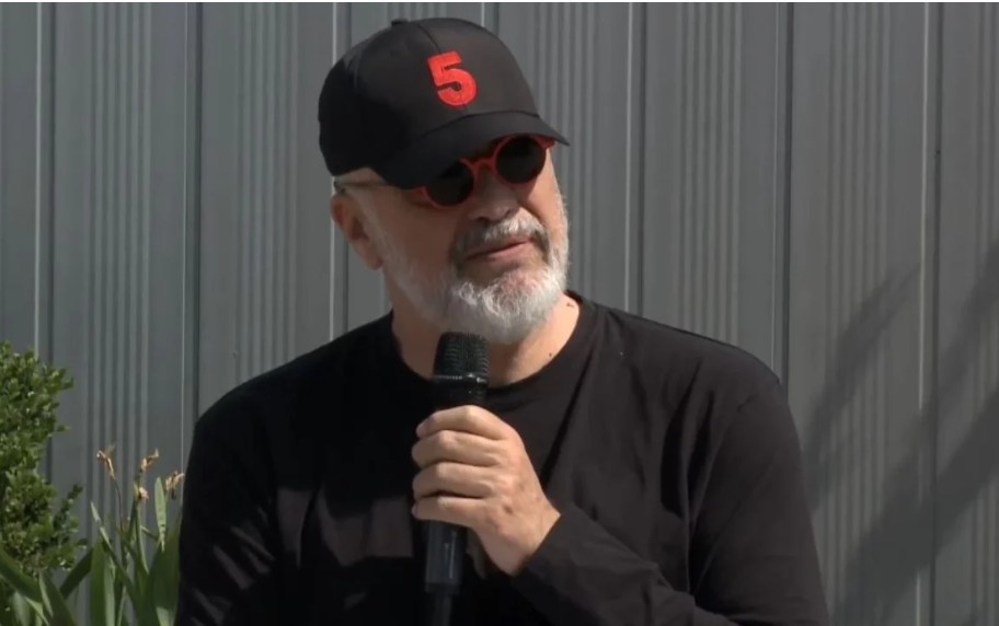 Rama me fermerët në Berat: Kemi në dispozicion 250 milionë euro për bujqësinë