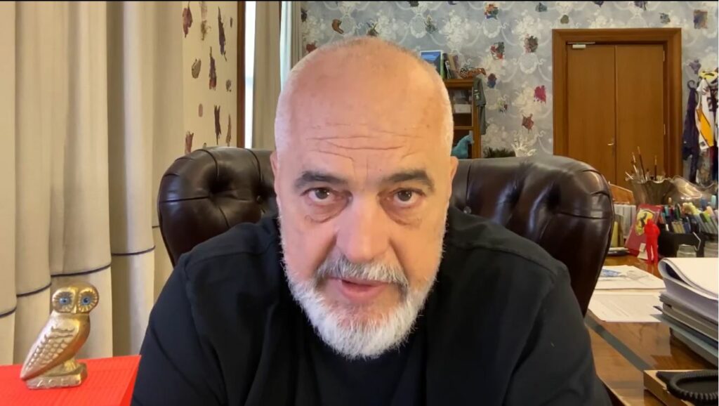 Rama ‘tregon’ pse nuk ishte tek funerali i Papës: Prisja vëllain Vuçiç të më takonte me djalin e Trump