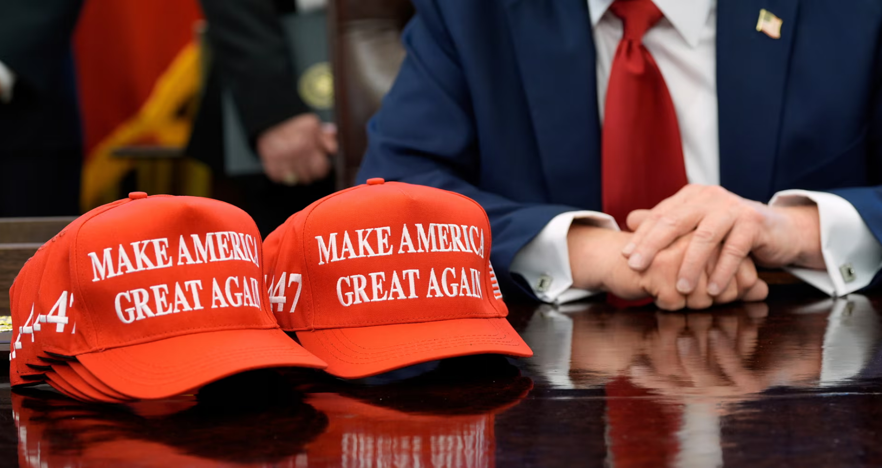 Raporti i Amnesty: 100 ditët e para të Trumpit sollën një ‘rënie të lirë të të drejtave’ globale