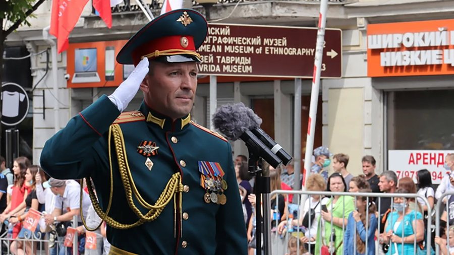 Rënia e “Spartakut”! Gjenerali rus i arrestuar rikthehet në front për të udhëhequr një batalion “vetëvrasës”