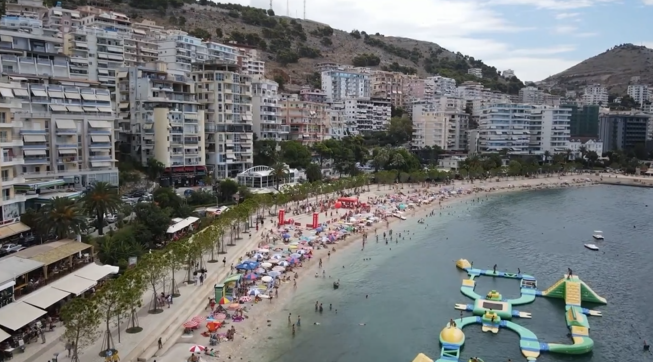 Resortet’ me 4-5 yje pa taksa deri në 2026! Komisioni i Ekonomisë pro zgjatjes së afatit! PD: Qokë oligarkëve! Klosi: Janë në treg 11 ‘brand name’