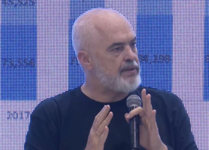 Rijetësimi i ish-Uzinës së Autotraktorëve, Kryeministri: Plotësojmë nevojat për FA, Policinë dhe zjarrfikësen