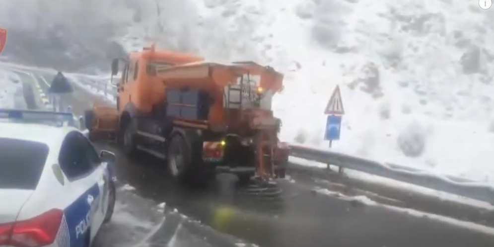 Rikthehen reshjet e dëborës në Shkodër, Kukës dhe Dibër