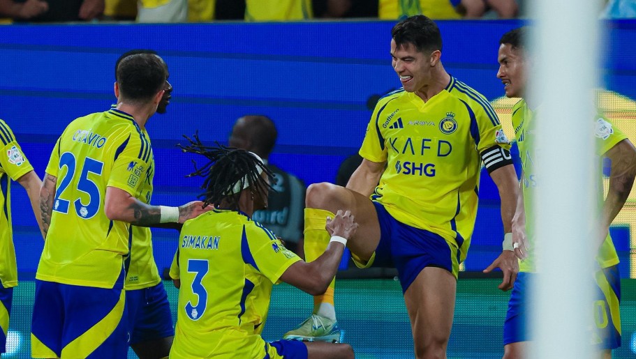 Ronaldo si në kohët e vjetra, portugezi shënon dy gola për 7 minuta, njëri spektakolar (video)